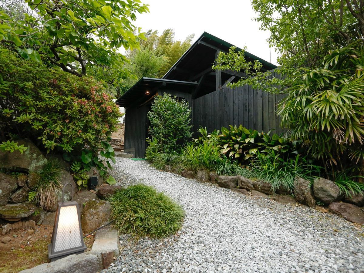源泉掛け流しの宿albergo湯楽 Yugawara Exterior foto