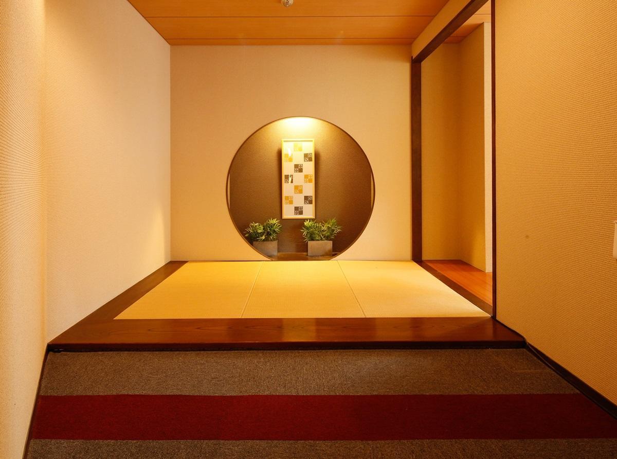 源泉掛け流しの宿albergo湯楽 Yugawara Exterior foto